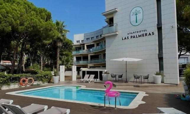 aparthotel castelldefels